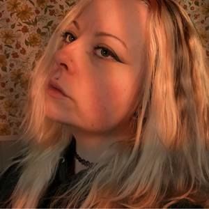 Meet your Posher, Tasha